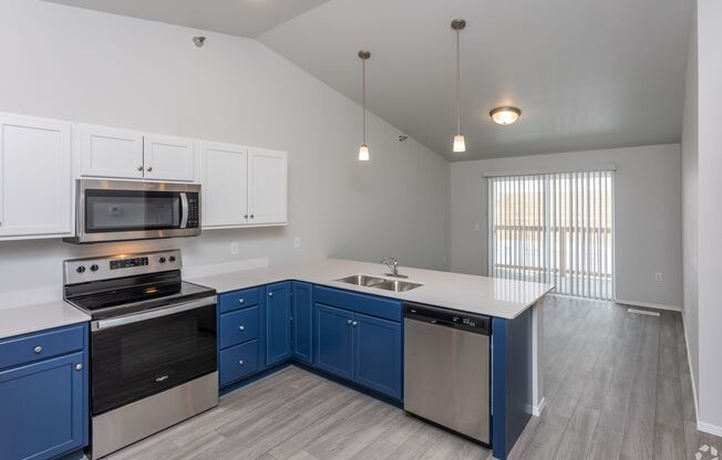2 beds, 2 baths, 913 sqft, $1,275, Unit 4800-263