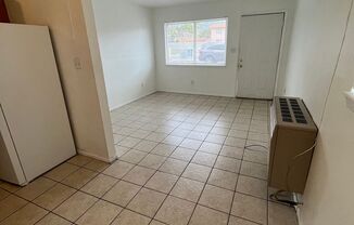 1 bed, 1 bath, $825, Unit Unit 101