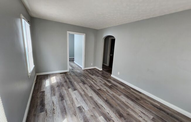 Charming 2 bedroom 1 bath home with recent updates!