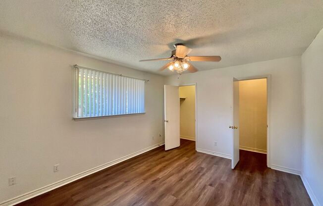 2 beds, 1 bath, $1,300