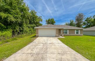 BEAUTIFUL 3 Bd/2Ba Home in Ocala!!