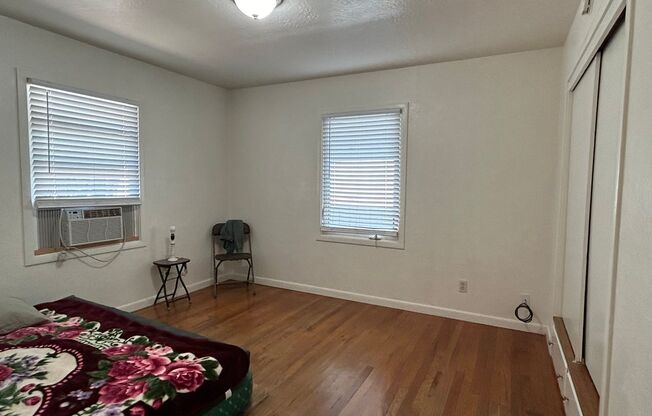 3 beds, 1 bath, $1,850