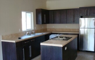 3 beds, 3 baths, $3,995, Unit 1271 1/2