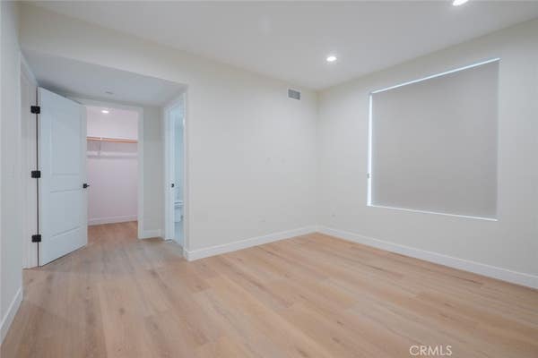 10218 FERNGLEN AVE
