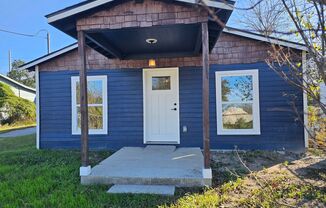 Beautifully Remodeled 3/1.5 Home in Historic Denver Heights with Modern Upgrades and a Park‑Like Backyard.
