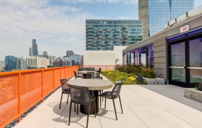 46 E 14 ST