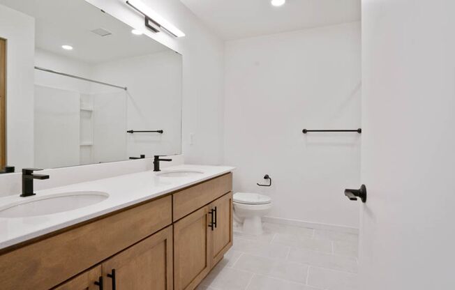 1 bed, 1 bath, 638 sqft, $1,600, Unit 207