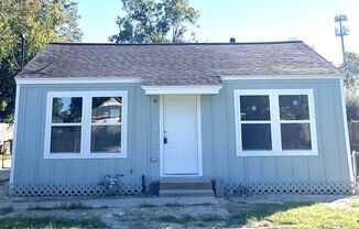 Beautifully Renovated 2 Bedroom Home for Lease