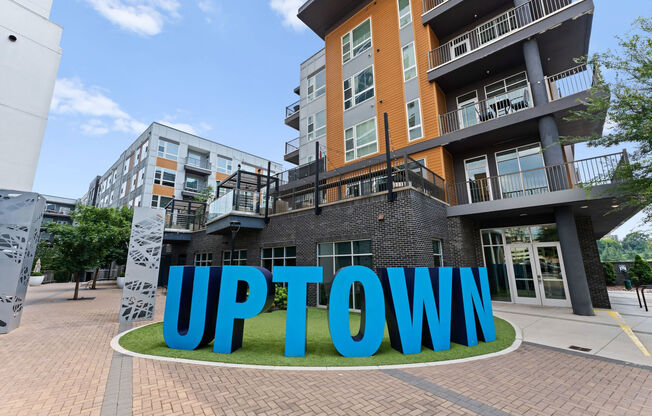 Uptown 550