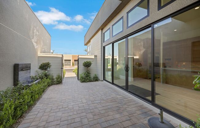 4803 VERDE BLOOM