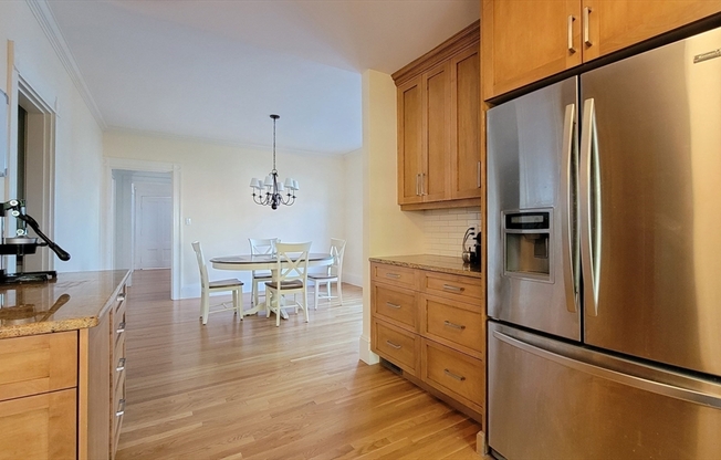 52 HILLSDALE RD