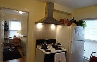 25 ANDREW ST