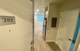 1 bed, 1 bath, 350 sqft, $1,550, Unit 201