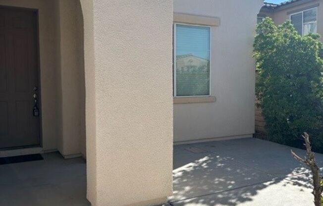Beautiful 4 bedroom home In Paseos Summerlin - minutes from DT Summerlin and Red Rock Canyon!!