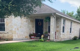 Single story home, Fenced Yard, Community Pool