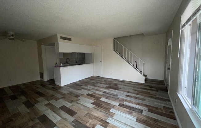 1307 ELIZABETH AVE