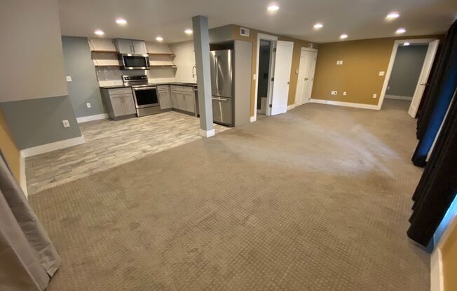 Renovated 1 Bedroom/ 1 Bath Basement Apartment Located in Charlotte Park, Minutes to Nashville West, Pet Friendly, Fenced Yard, 6 miles to Vandy