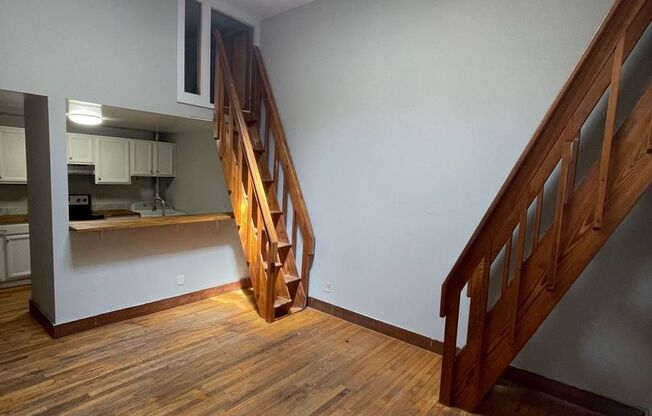 2 beds, 2 baths, $1,750, Unit Unit 203