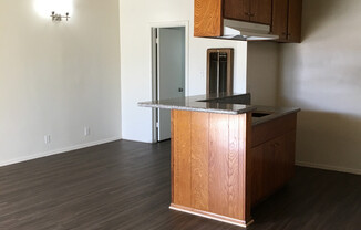 1 bed, 1 bath, 600 sqft, $1,650, Unit 11