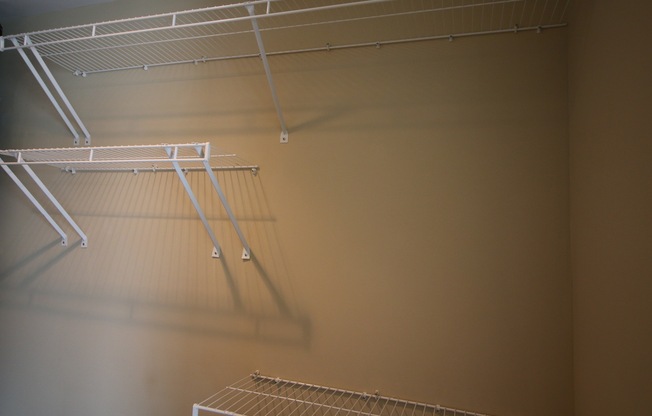 Studio, 1 bath, 404 sqft, $1,195, Unit APT 231