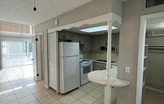 1 bed, 1 bath, 775 sqft, $1,050, Unit 88A