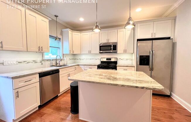 1722 W SEYBERT ST