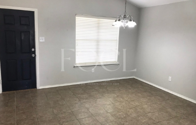 3 bed 2 bath off Milwaukee