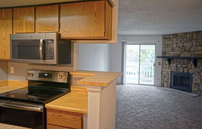 1 bed, 1 bath, $1,300, Unit #A202