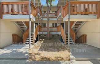 2835 S MONACO ST PKWY
