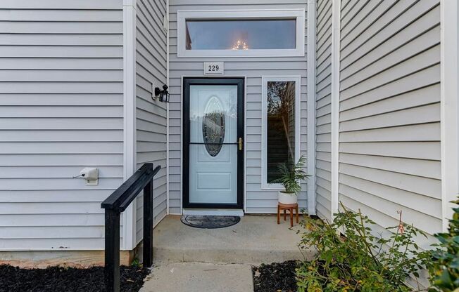 3 Bedroom 3 Bathroom Condo in Yacht Cove