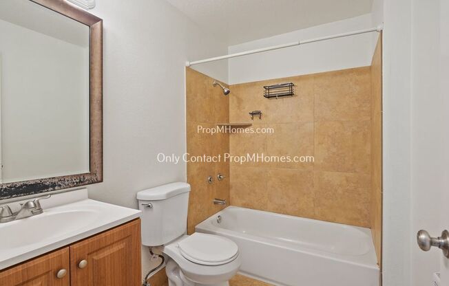 2 beds, 1 bath, $1,549, Unit 3350 SW 126th Avenue - Unit 11