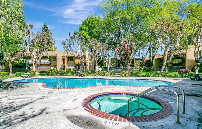 1 bed, 1 bath, $2,500, Unit Unit 227