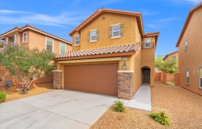 Open-Concept 3-Bedroom Home with Loft & Spacious Living Space