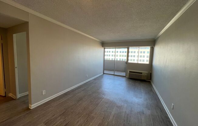 Charming 1 bed 1 Bath Condo - Minutes from Downtown