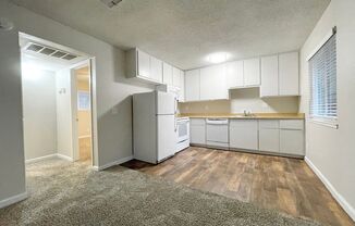 2 beds, 1 bath, $1,695, Unit 08