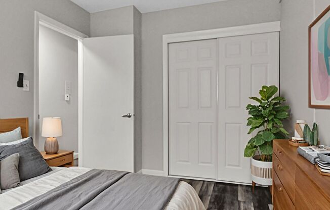 1 bed, 1 bath, 700 sqft, $999, Unit Unit 20