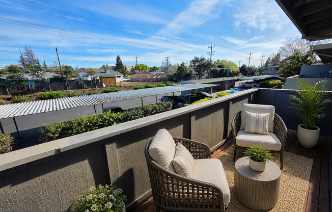 2 beds, 1 bath, 850 sqft, $1,500, Unit 2240-11
