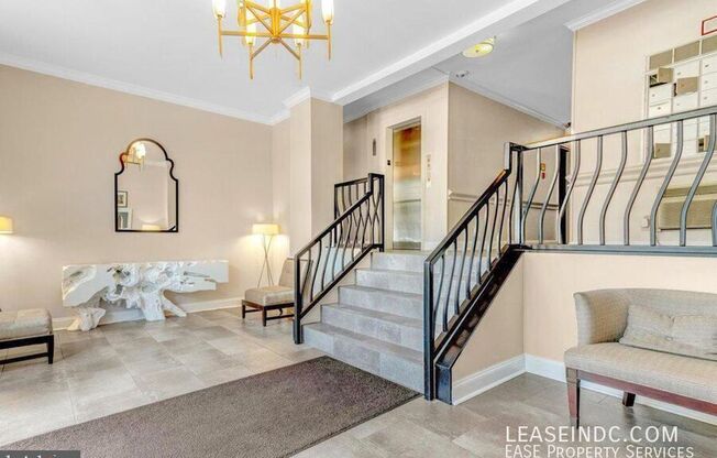 2130 N St NW, #105