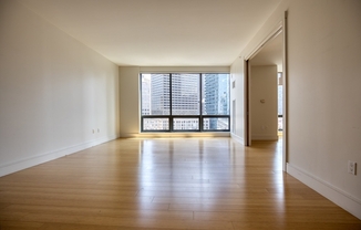 2 beds, 2 baths, 1,291 sqft, $5,750, Unit 1405