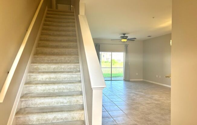 3 2.5 - TOWNHOUSE IN PARKRIDGE - CLOSE TO SHOPPING/HOSPITALS/INTERSTATE