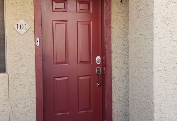 1 Bed/1 Bath, No Carpet, Walking Distance to ASU Condo