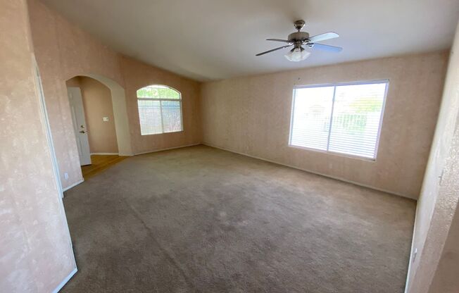 4 bed/3 bath home located in Henderson