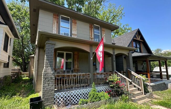 2316 SPRUCE AVE