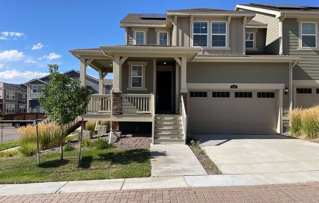 Stunning Paired 3 bedroom Home for Rent in Commerce City's Buffalo Highlands Neighborhood