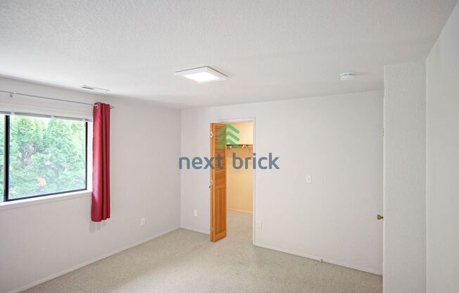 2 beds, 1.5 baths, $2,550