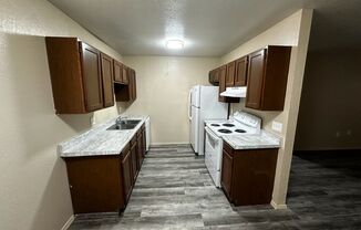 2 beds, 1 bath, 815 sqft, $795, Unit 20