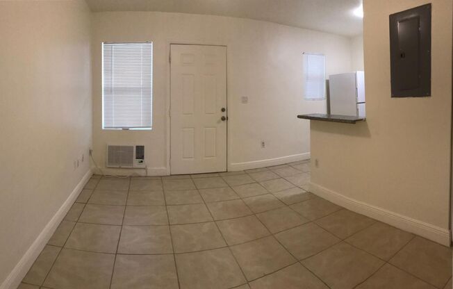 1 bed, 1 bath, 550 sqft, $1,575, Unit 1533-2