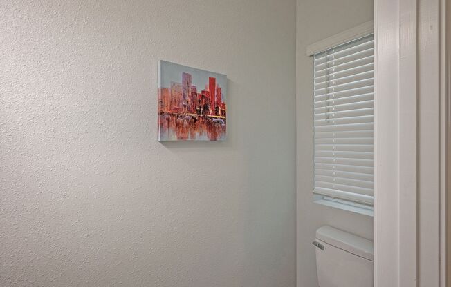 3 beds, 2.5 baths, 1,652 sqft, $2,200, Unit 5409