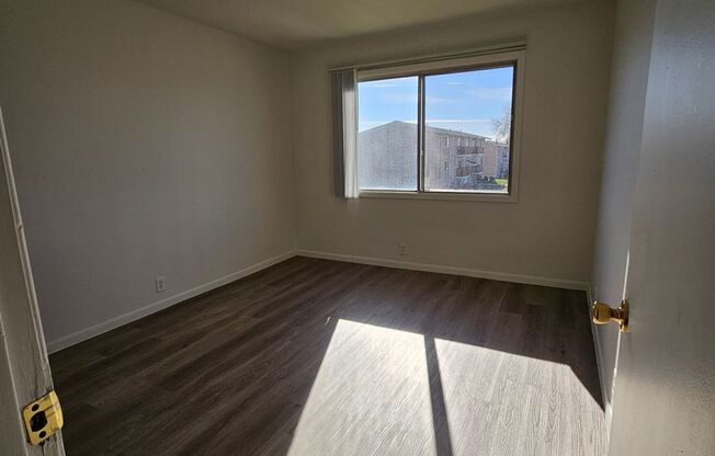 2 beds, 1.5 baths, 830 sqft, $925, Unit 3620 E3