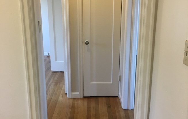 1 bed, 1 bath, 600 sqft, $1,495, Unit C10